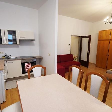 Cozynite Premium Apartment Hernals 1 Вена Экстерьер фото